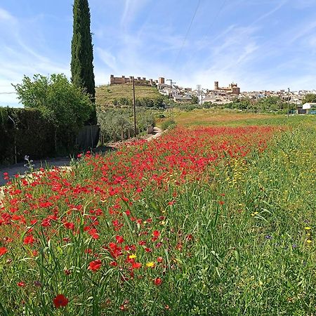 הוילה Baños de la Encina La Casa Del Abuelo Curro מראה חיצוני תמונה