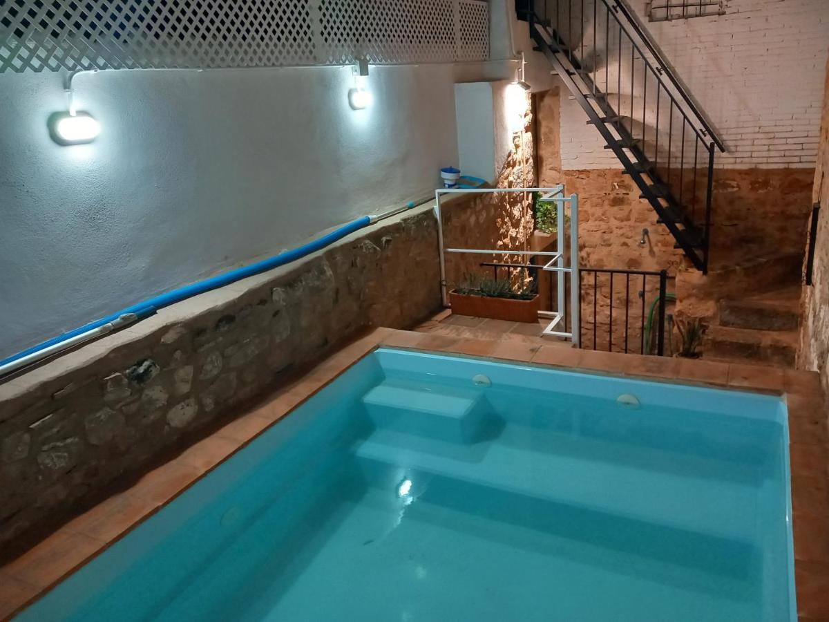 הוילה Baños de la Encina La Casa Del Abuelo Curro מראה חיצוני תמונה