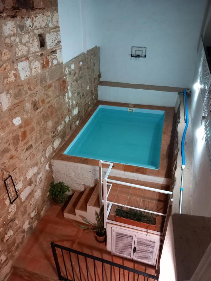 הוילה Baños de la Encina La Casa Del Abuelo Curro מראה חיצוני תמונה